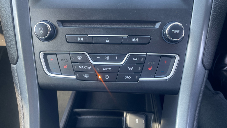 Ford Mondeo 1.5 EcoBoost Titanium 5dr Petrol Hatchback